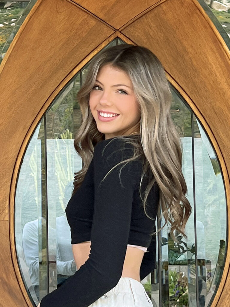 NEELA JOLENE PROVES HARD WORK LEADS TO SUCCESS - The hollywood Update